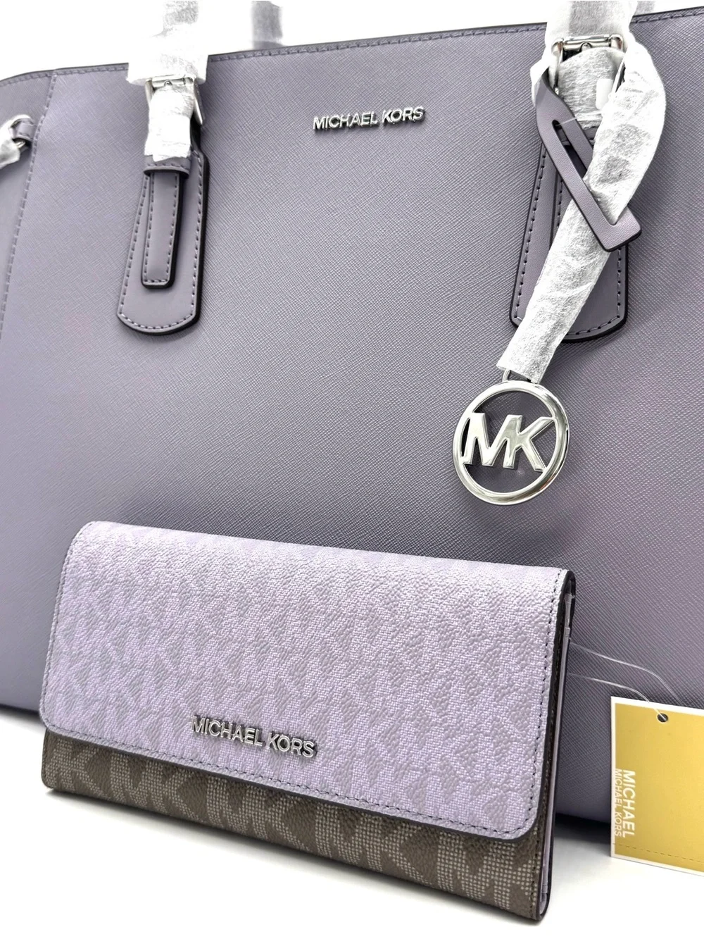 Michael Kors Voyager Large Leather Tote Bag w Matching Trifold Wallet - Lilac
